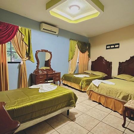 Hotel Cuna Maya B Y B Copán 외부 사진